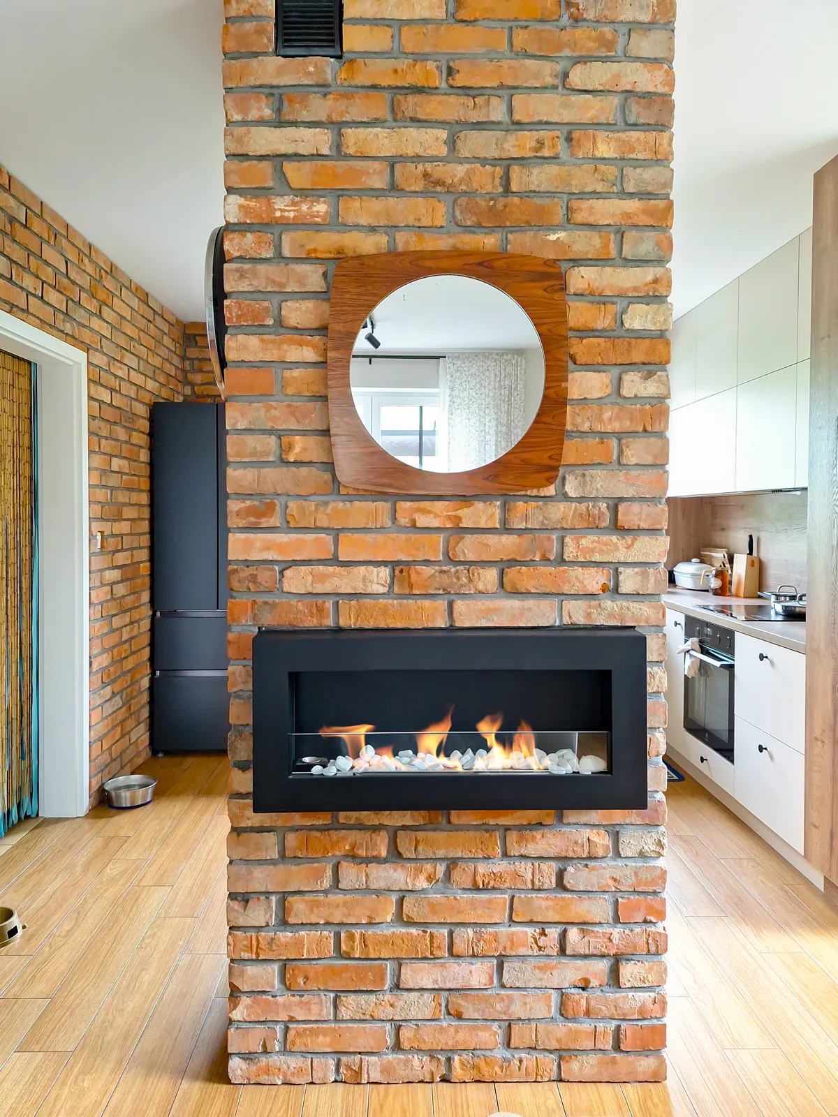 900 Box Bioethanol Fireplace – Matt black in a home setting
